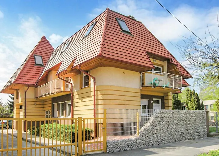 Katakunyho Apartment *